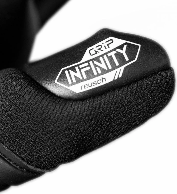 Rokavice za vratarja Reusch Attrakt Freegel Infinity, črne