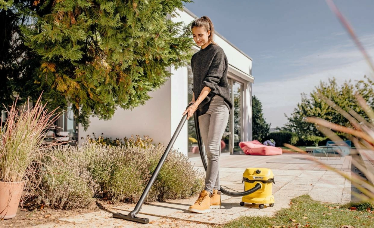 Sesalnik na elektriko, Karcher WD 2 Plus V-12/4/18, 12 L, 1000 W, rumen