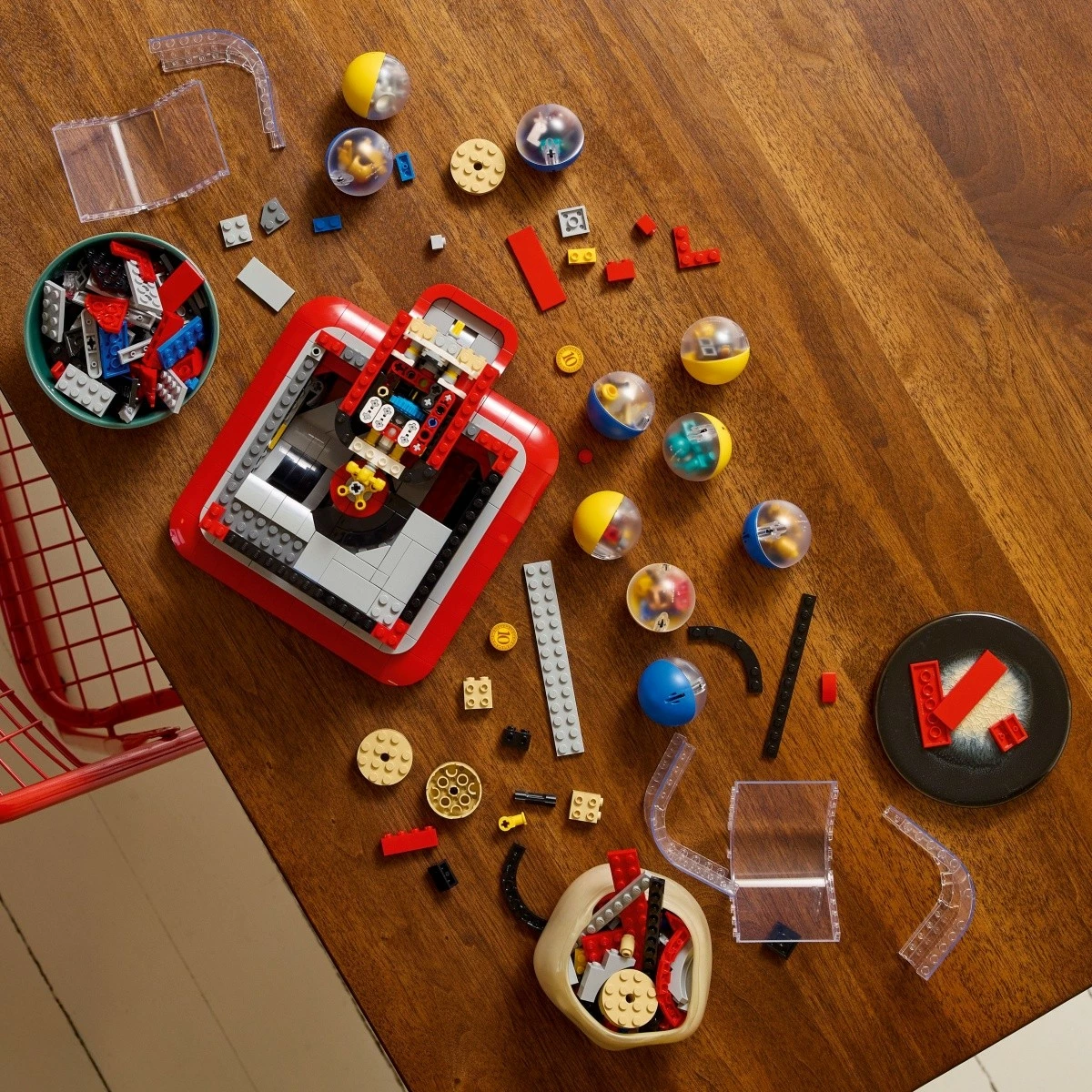 Set za gradnjo Minifigure Machine, LEGO Ideas 21358, 1343 kosov, 18+, rdeč