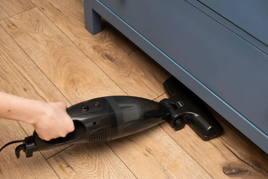 Sesalnik 2in1 TWINN brez kabla in vrečke ELDOM OC600, HEPA, črn