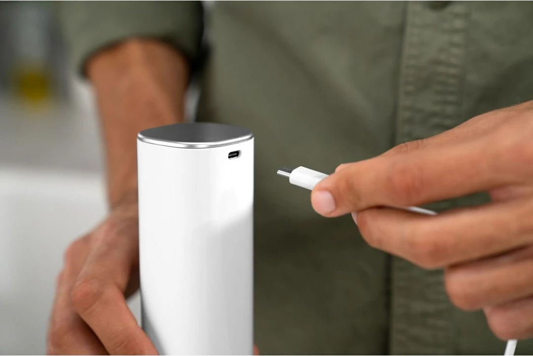 Električni mlinčka za sol in poper ZWILLING Enfinigy, črni