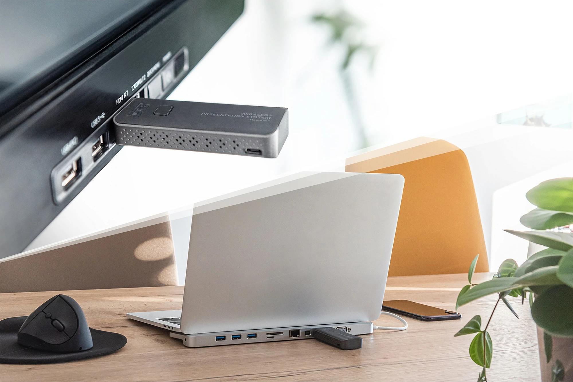 Brezžični predstavitveni sistem Click & Present Mini, Digitus, AV predajnik in sprejemnik, Full HD, črn