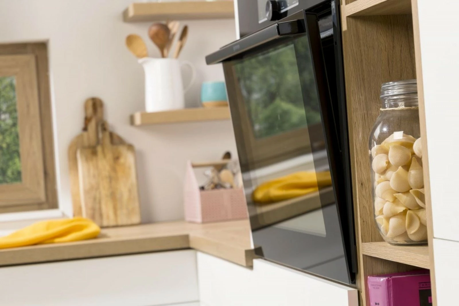 Pečica Gorenje BSA6747A04X, 77 L, inox, A+