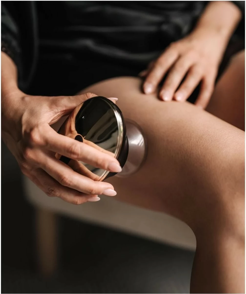 Masirni pripomoček za telo in obraz Beautifly Therm Body Revive, 10 stopenj intenzivnosti, 3 stopnje temperature, zlata