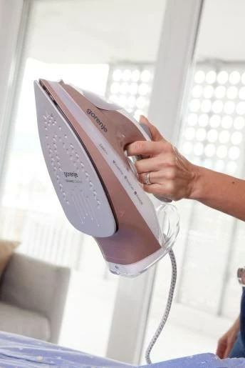 Parni likalnik Gorenje SIH3200WR, 3200 W, zlat