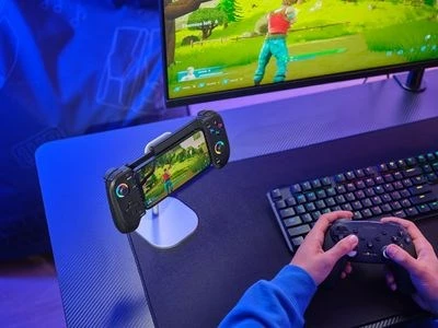 Igralni krmilnik Trust GXT 735 Mylox, Bluetooth, za Android/iOS, črn