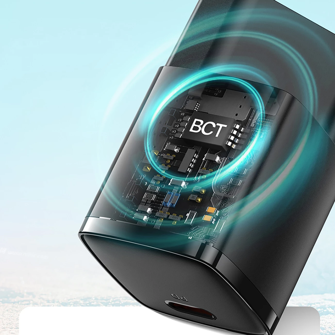 Kompakten stenski polnilec Baseus Cube Pro 30W, USB-C, črn