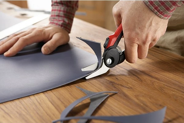 Kombinirane škarje z ukrivljenim rezilom Bessey D48A-2, rdeče/črne