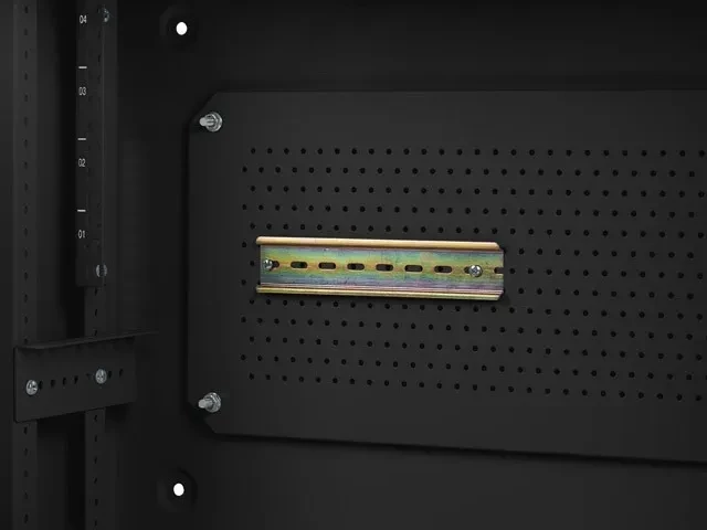 Stenska rack omara LANBERG 19 palcev 7U (4U+3U) 540x200, črna