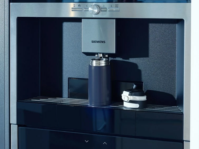 Termovka 350 ml, nerjaveče jeklo, črno/modra Leifheit 3247