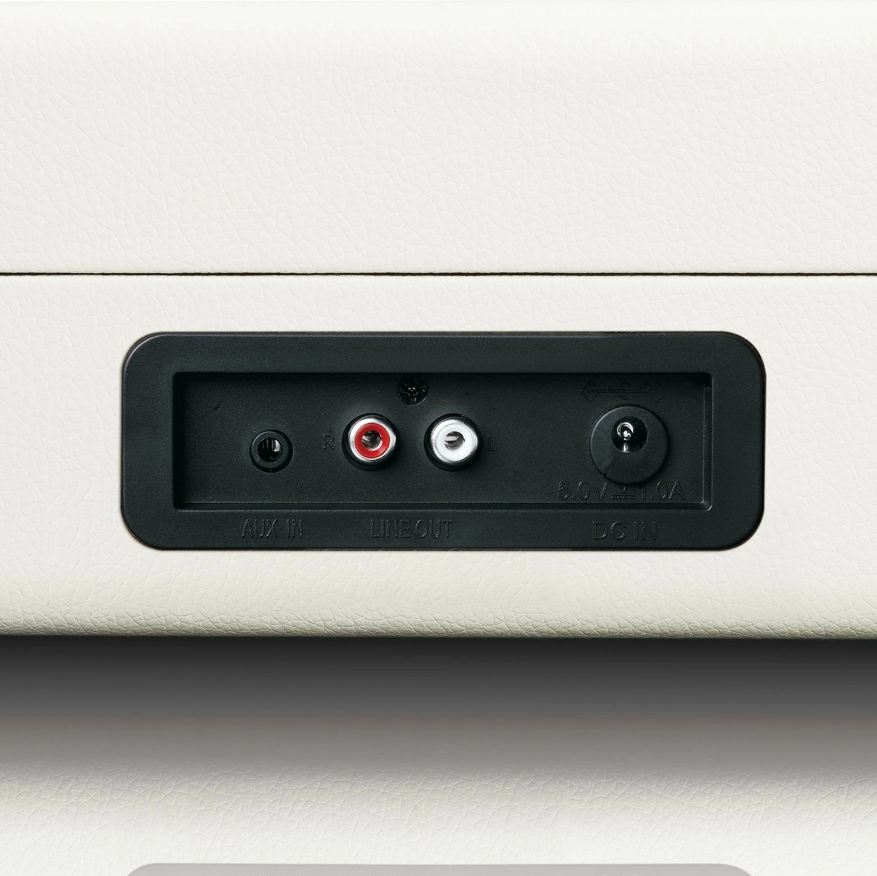 Prenosni gramofon, Bluetooth, 2 zvočnika, USB, krem — Lenco TT-115 Prenosni gramofon, Bluetooth, 2 zvočnika, USB, krem — Lenco TT-115