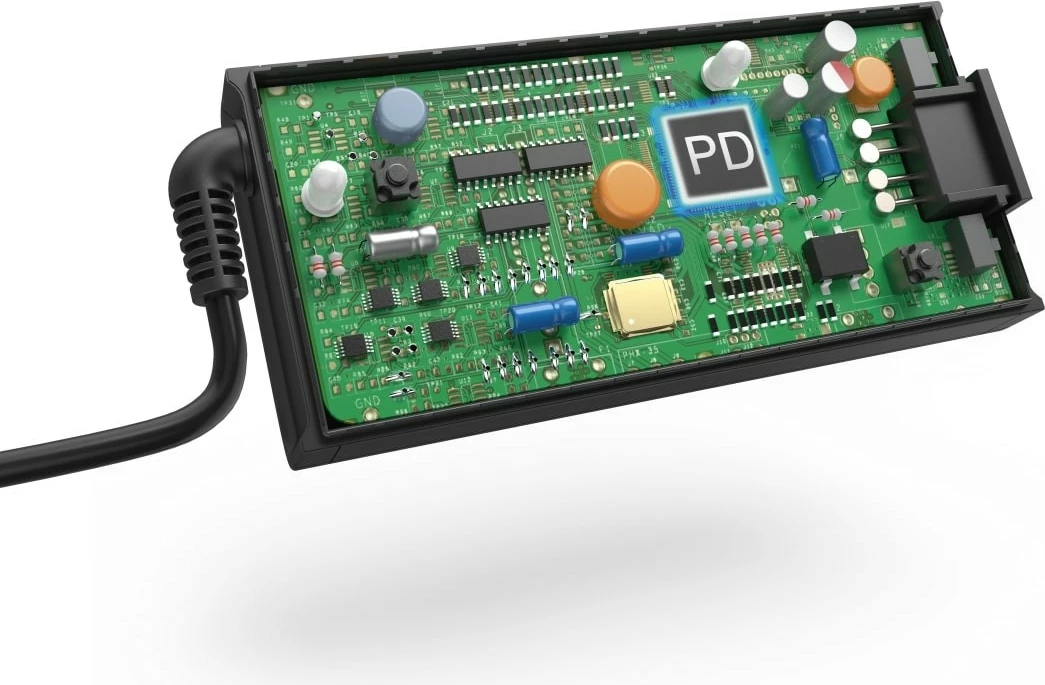 Univerzalni napajalni adapter Hama 200007, USB-C, 92W, za prenosnik/ tablico/ telefon, črn