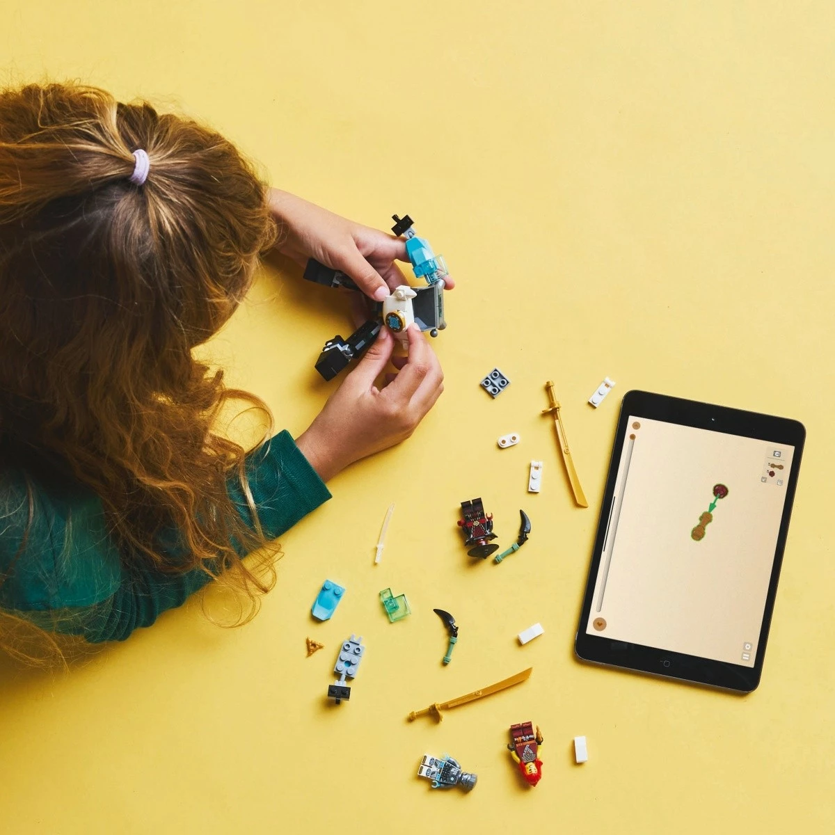 Gradbeni set LEGO Ninjago Zane's Battle Armor Mech 71827, 92 kosi, za otroke