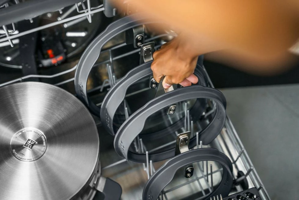 Set loncev, 5 kosov, nerjaveče jeklo, pokrovi s cedilom Zwilling Simplify