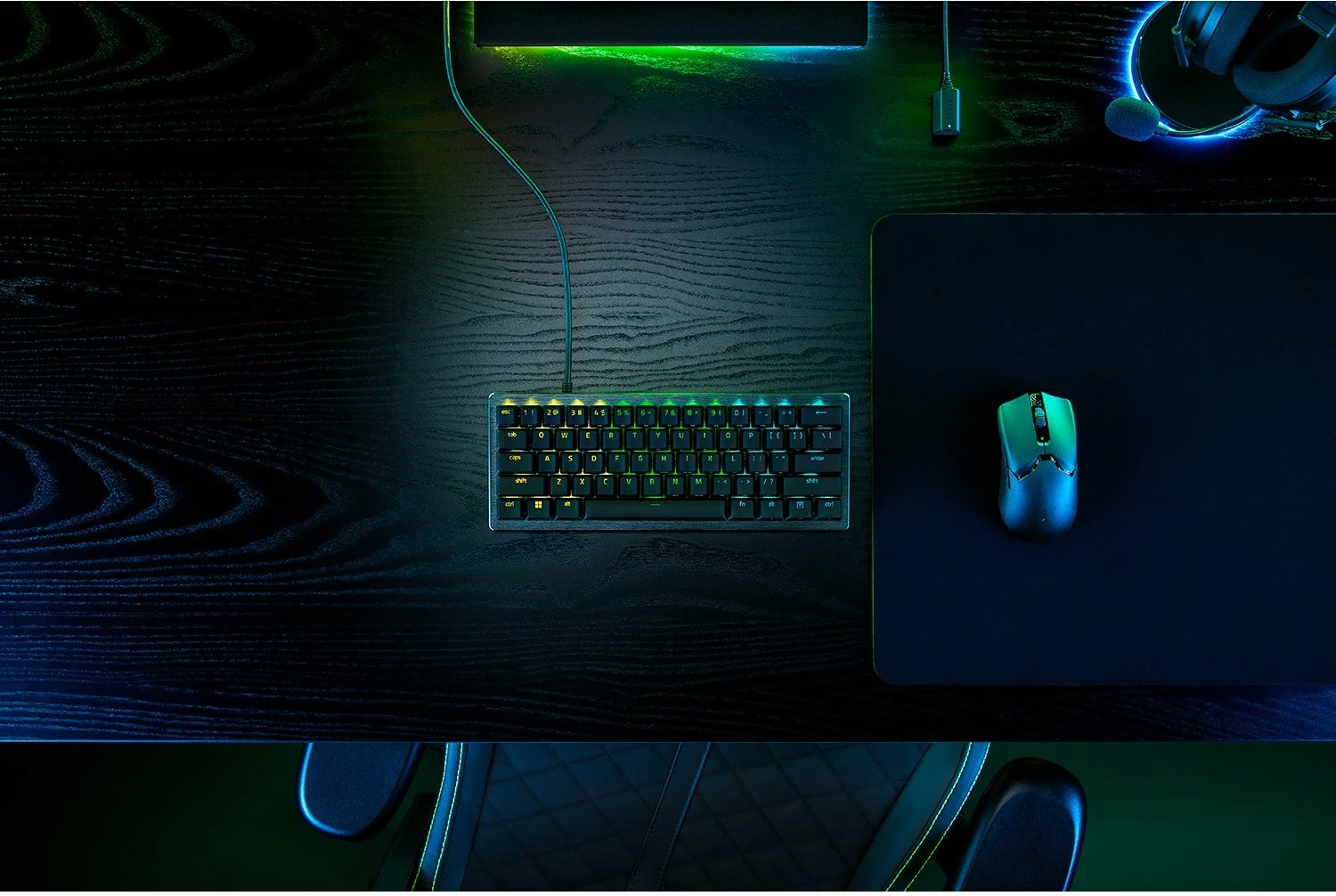 Mekaniška kompaktna tipkovnica Razer Huntsman V3 Mini, RGB, DE