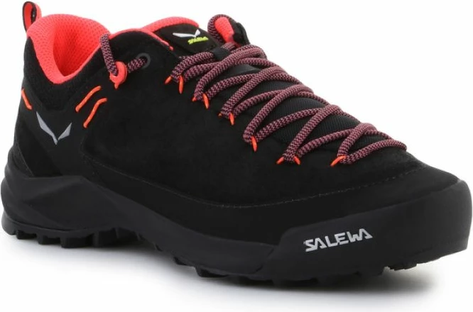 Planinski čevlji Salewa WS Wildfire Leather za ženske, črni