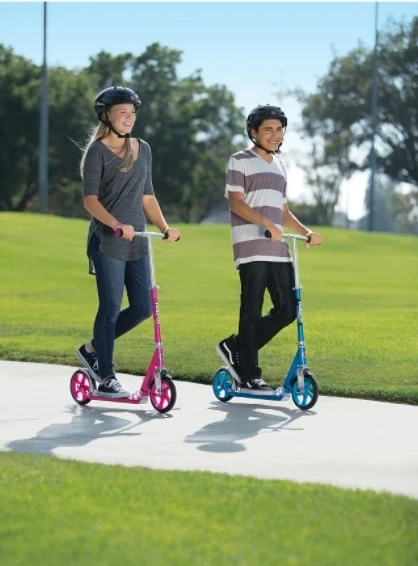 Trotinet Razor A5 Lux, rožnat