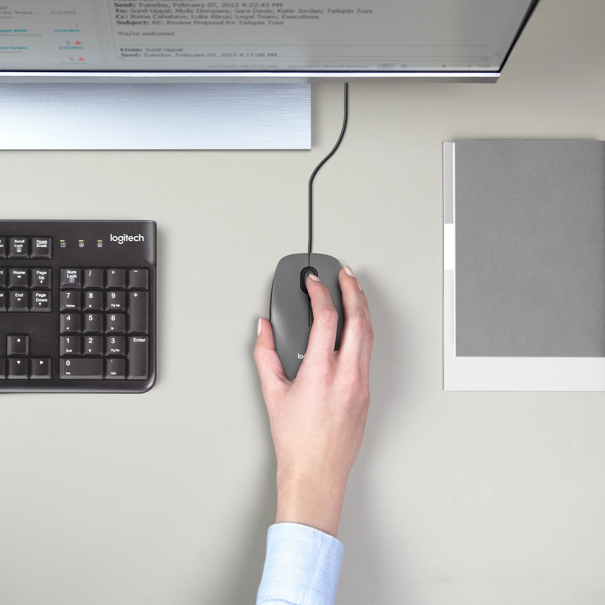 Optični miš, Logitech M100, ambidekstralna, USB Type-A, 1000 DPI, črn