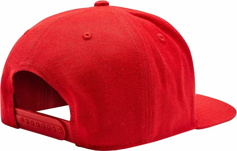 Kapelna 47 Brand, rdeča