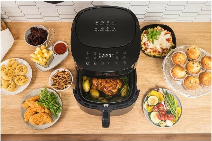 Zračni cvrtnik Fritta Digi ETA 316890000, 7,2 L, 1800 W, črn