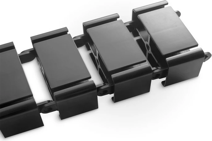 Organizator kablov Digitus DA-90505, 1,3 m, črn