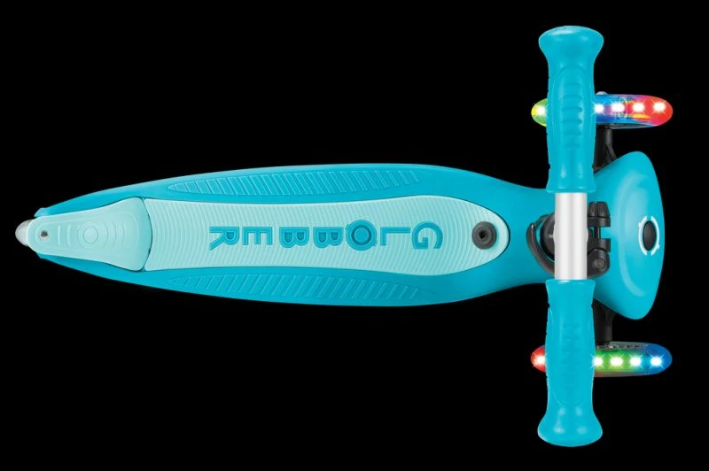 Otroški skuter z lučmi, Globber, z vgrajenim sedežem