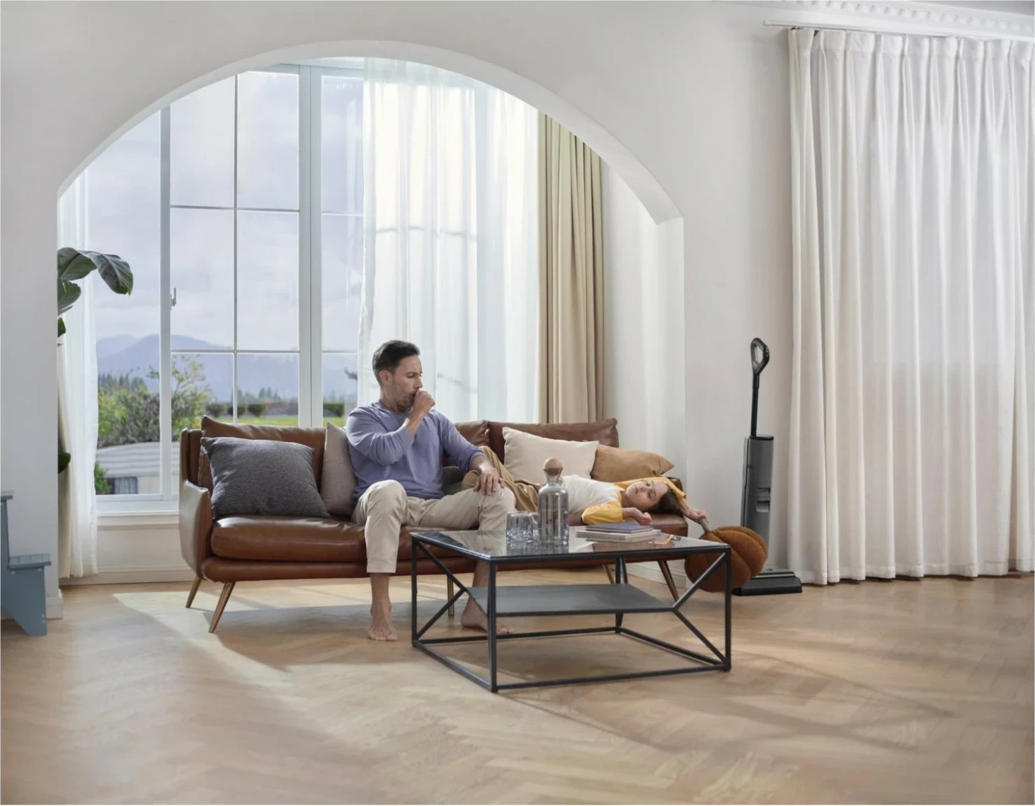 Pometalno-serijski čistilec tal Tineco Floor One S6 FlashDry, granat