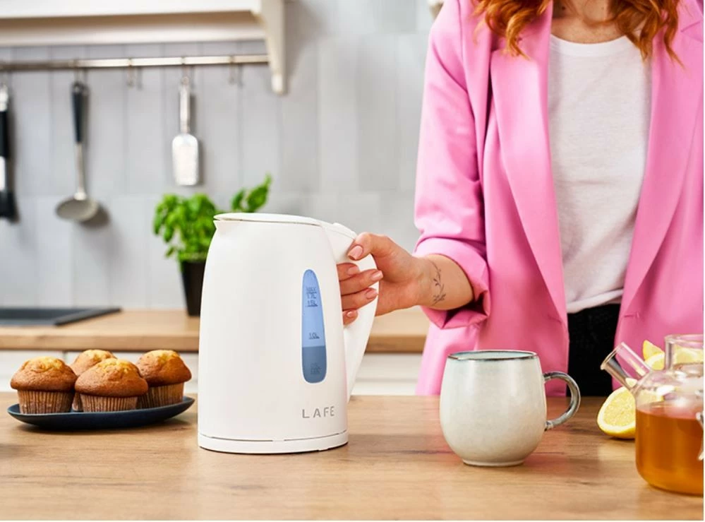 Električni čajnik Lafe Essential, 1,7 L, 2200 W, bel