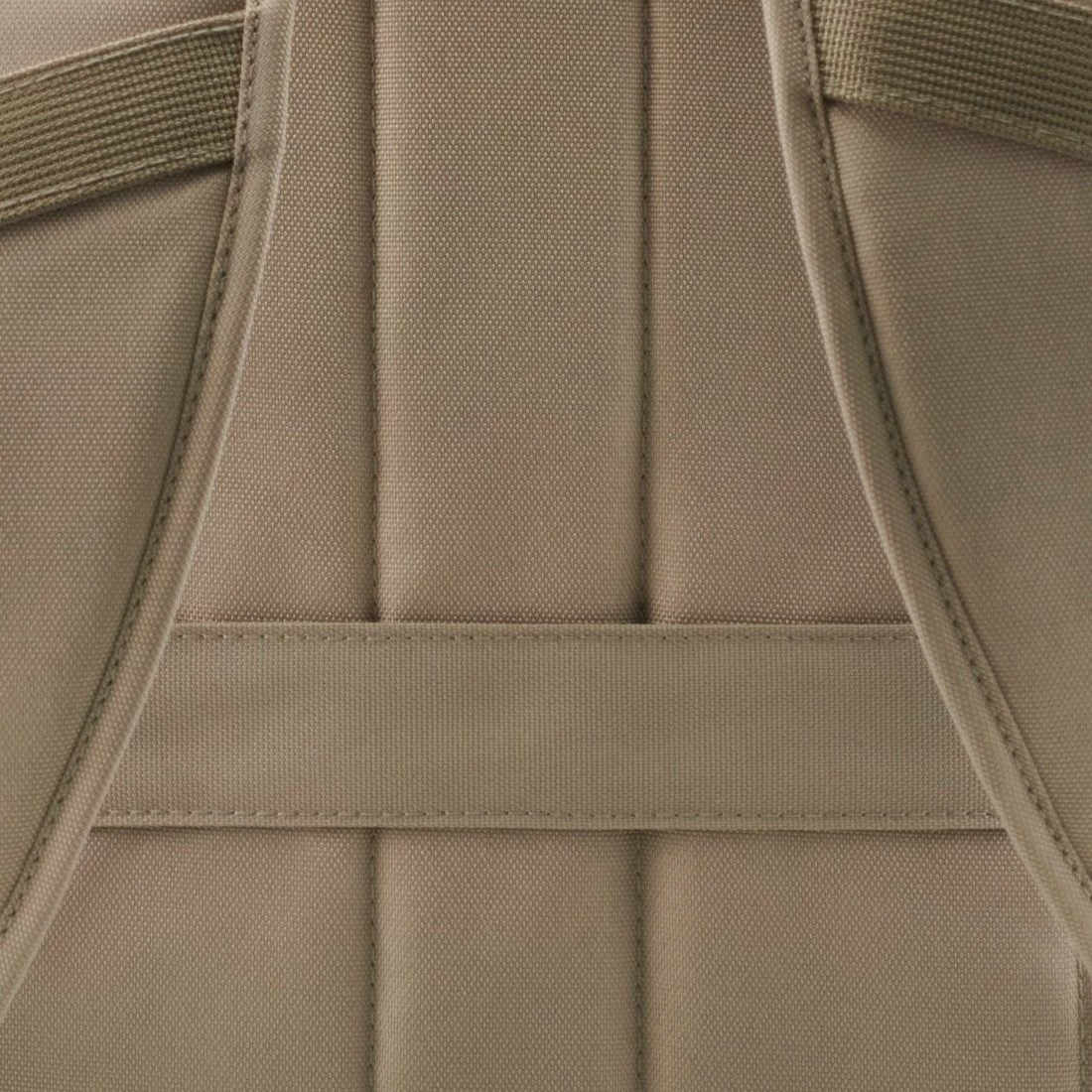 Nahrbtnik za prenosnik Hama Silvan 222025, 16,2 palca, rPET 15–22 L, bež