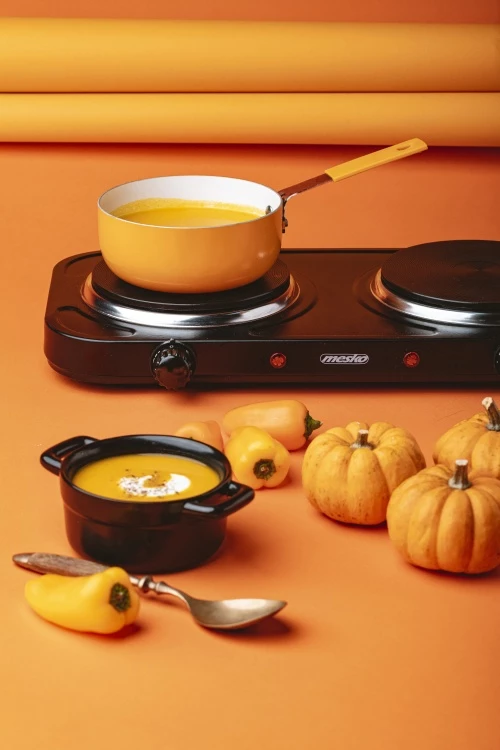 Električni štedilnik z dvema kuhalnima ploščama Adler MS6509, 2000 W, črn