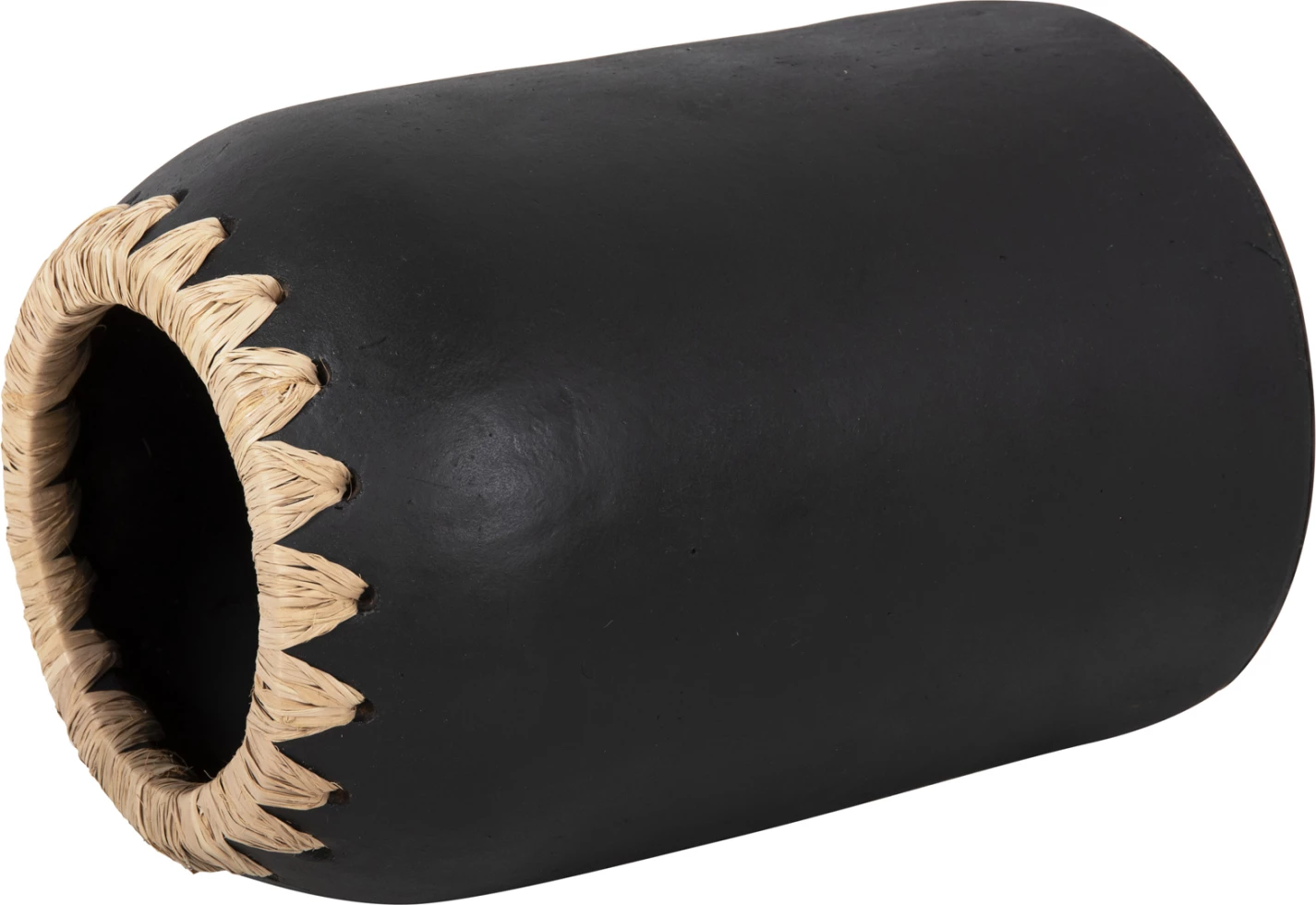 Dekorativna vaza FH4376 iz terakote v beli barvi s slamnato pletenino na robu Φ21Χ32Hcm