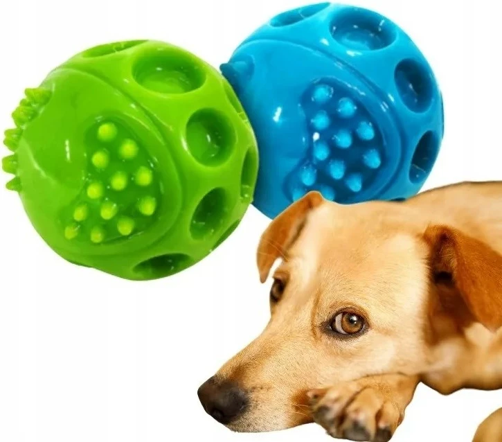 Igrača žoga s piskačem za psa Hilton, 6,3 cm