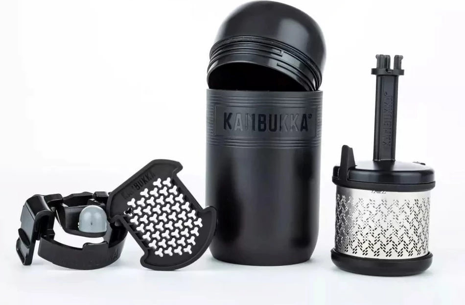 Infuzer za čaj Kambukka Tea Catcher International, črn