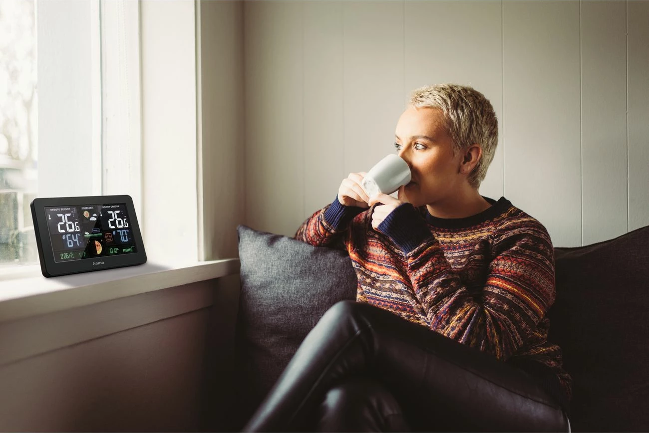 Vremenska postaja z USB Hama Premium, črna