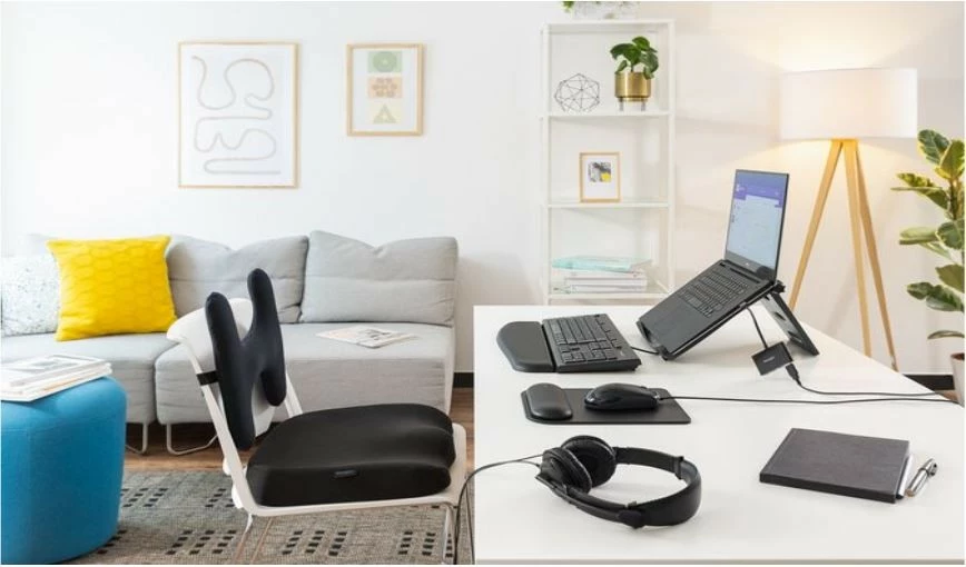 Hlajenje stojalo za prenosnik Kensington Easy Riser EQ, 12–17 inč, črno