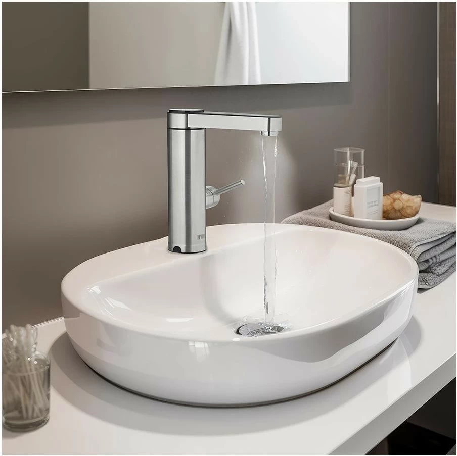 Električna pipa za vodo N'OVEEN IWH960, LED zaslon, inox, IPX4, srebrna