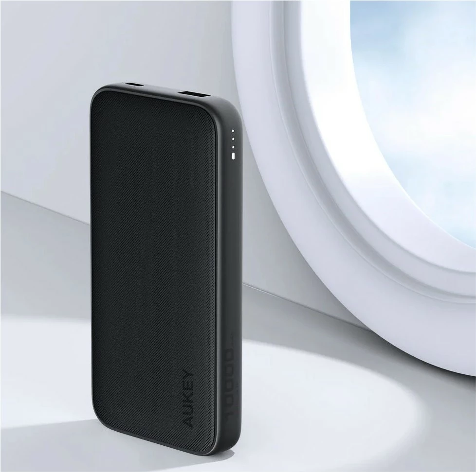 Powerbank AUKEY PB-Y46P Spark Go, 10000 mAh, 22,5 W, 2×USB, USB-C kabel, črn