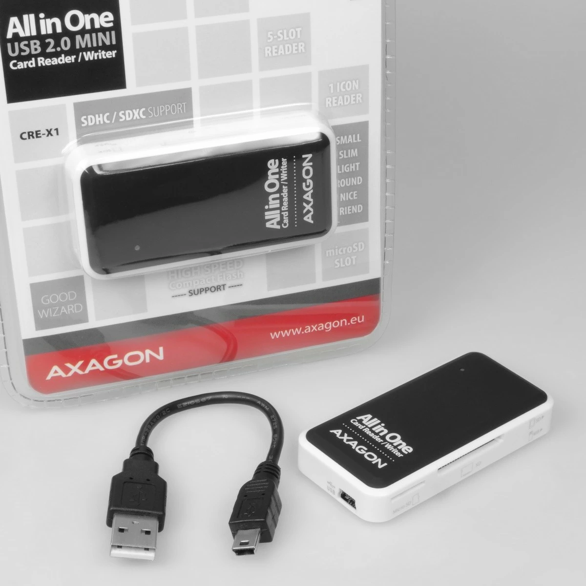 Bralnik kartic AXAGON CRE-X1, 5 rež, USB 2.0, črno/bel Bralnik kartic AXAGON CRE-X1, 5 rež, USB 2.0, črno/bel