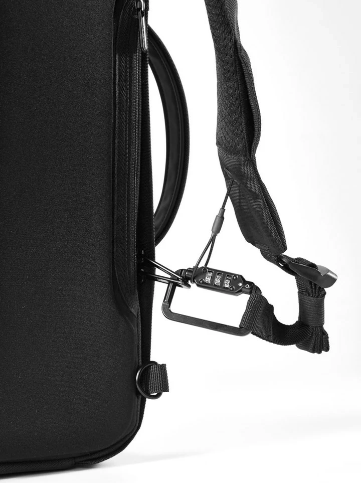 Varna črna torba za na hrbet/denarnica XD DESIGN Bobby Bizz 2.0, 14 L