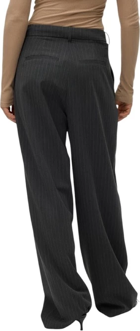 Hlače za ženske Vero Moda, sive