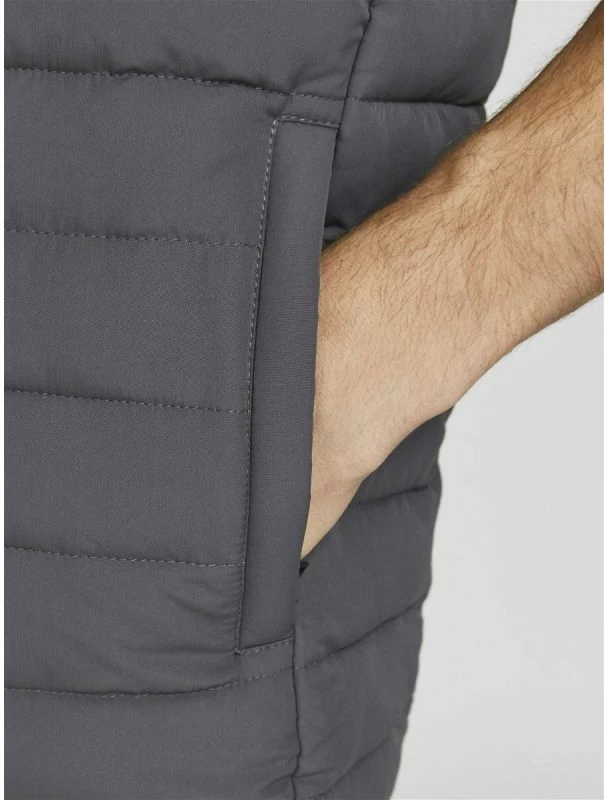 Jelek, Jack & Jones, črn za moške