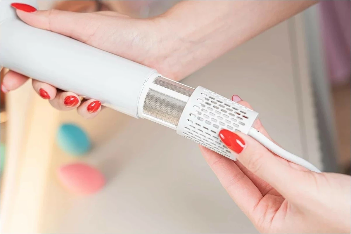 Sušilnik za lase Zelmer Pro Elegance ZHD9001, 1600 W, BLDC, bel