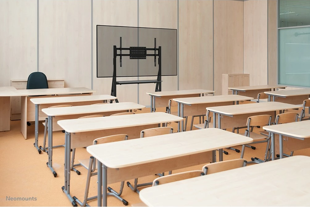 Mobilna multimedijska voziček za TV 55-86", Neomounts FL50-525BL1, nastavljiva višina, polica, črna Mobilna multimedijska voziček za TV 55-86", Neomounts FL50-525BL1, nastavljiva višina, polica, črna