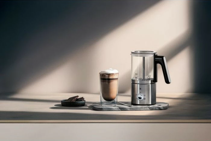 Penilec mlečne pene, WMF LONO, indukcija, nerjaveče jeklo