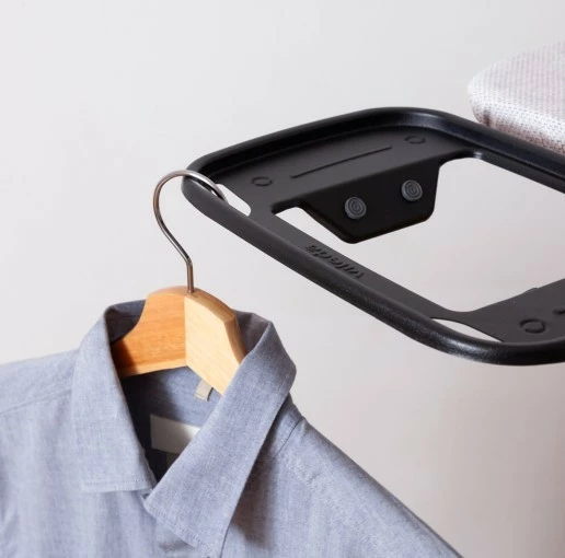 Daska za likanje Vileda Diamond S, 114 x 33 cm, s stojalom za likalnik, črno/roza/vijolično/belo