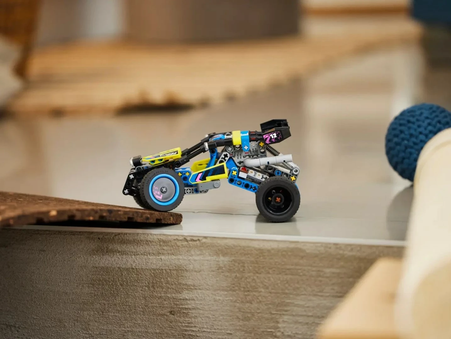 Off-Road dirkalni buggy LEGO Technic 42164