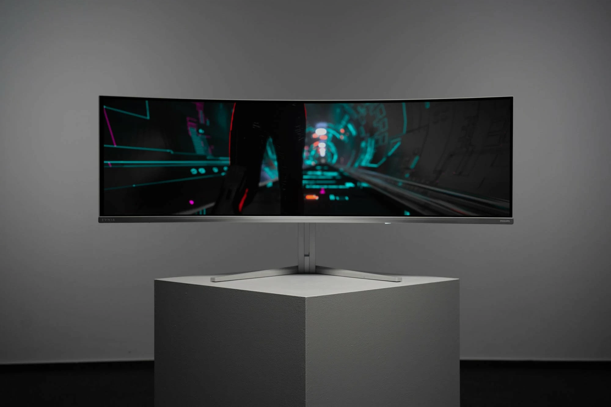 Ultraširok QD-OLED zaslon 49 inč, 5120x1440, 32:9, Ambilight, USB-C - Philips 49M2C8900, bel Ultraširok QD-OLED zaslon 49 inč, 5120x1440, 32:9, Ambilight, USB-C - Philips 49M2C8900, bel