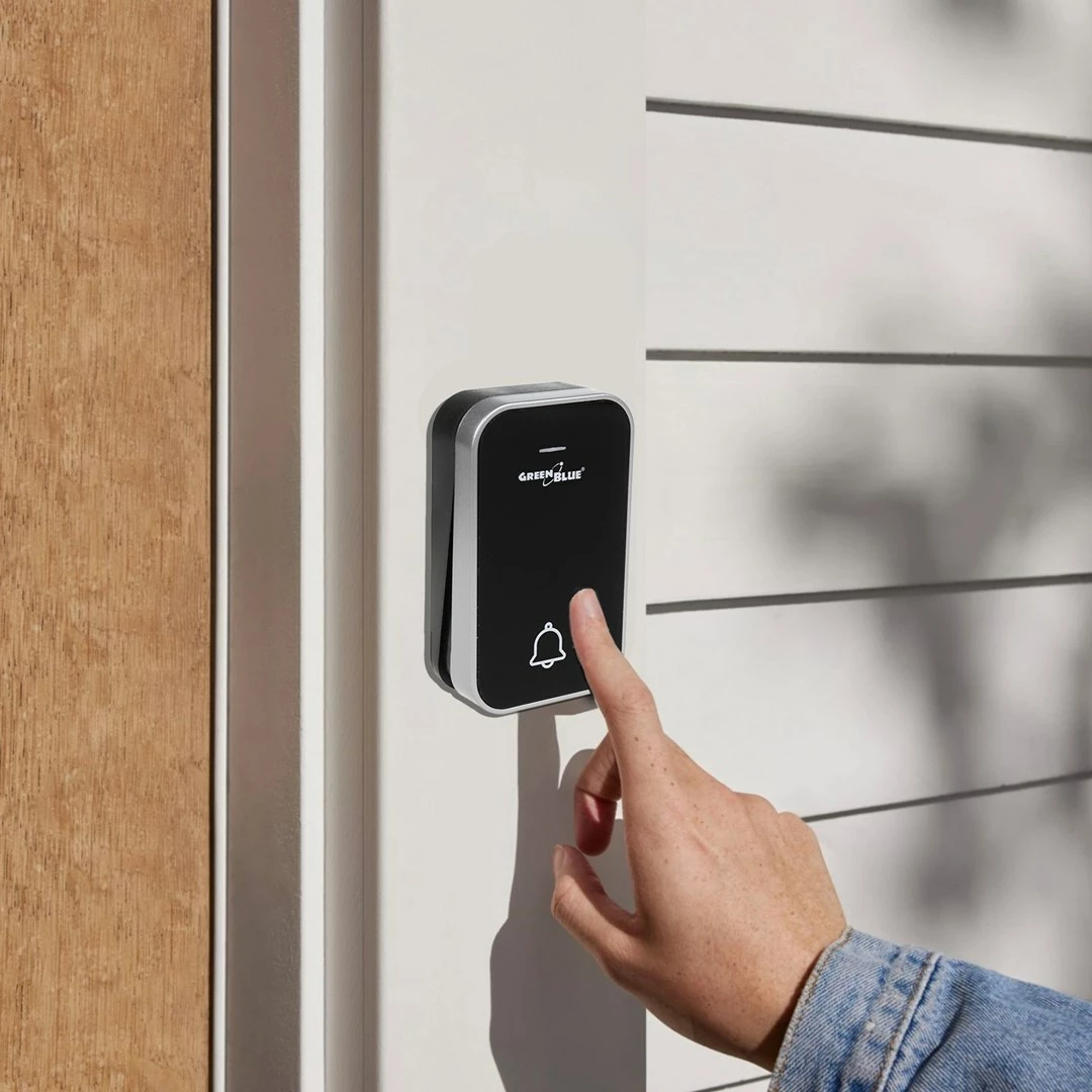 Brezžični zvonec za vrata brez baterij, GreenBlue GB157 B, IP44, črn