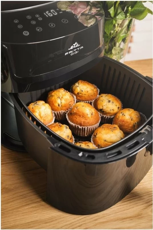 Zračni cvrtnik Fritta Digi ETA 316890000, 7,2 L, 1800 W, črn