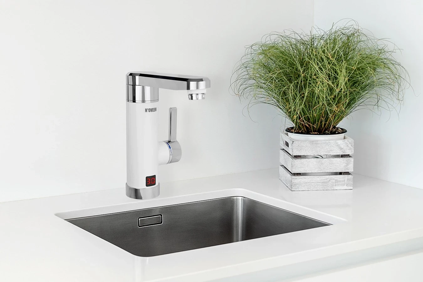 Instantni grelnik vode N'OVEEN IWH460, srebrn